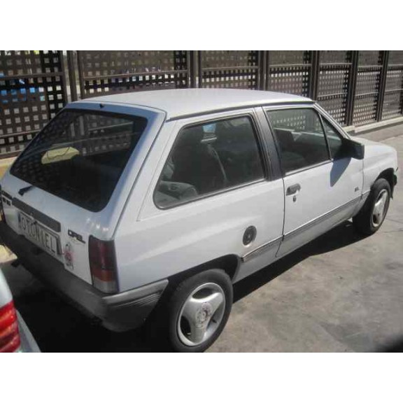 opel corsa a del año 1989