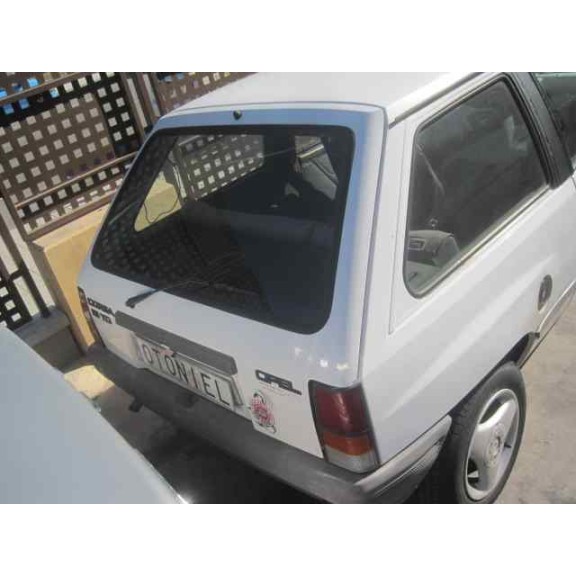 opel corsa a del año 1989