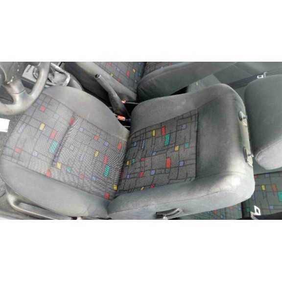 volkswagen polo berlina (6n1) del año 1999