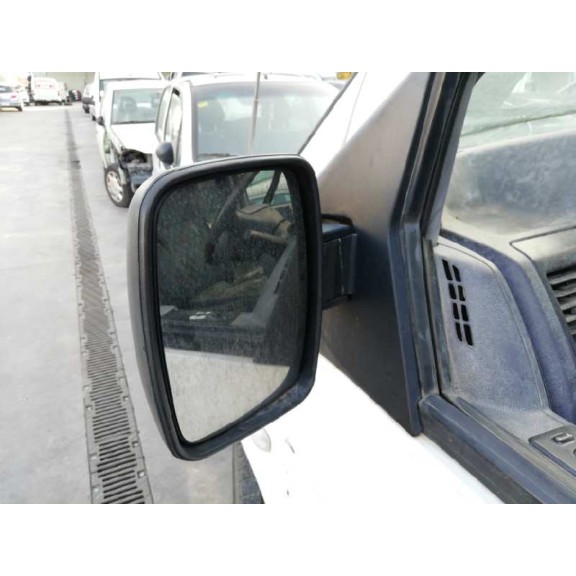 mercedes-benz vito (w638) caja cerrada del año 2003