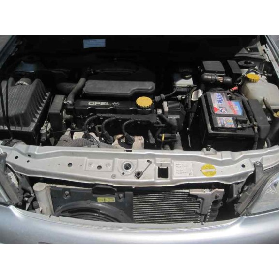 opel astra g berlina del año 1999