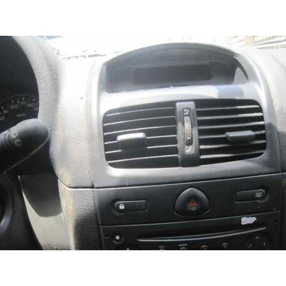 renault clio ii fase ii (b/cb0) del año 2003