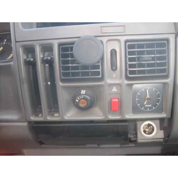 opel corsa a del año 1989