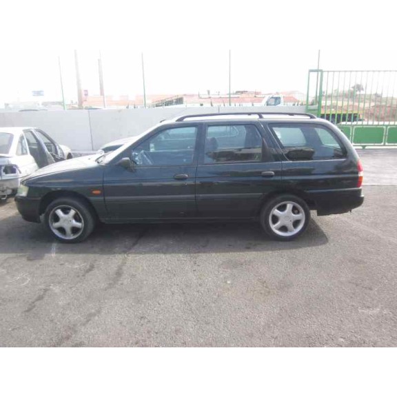 ford escort berlina/turnier del año 1995