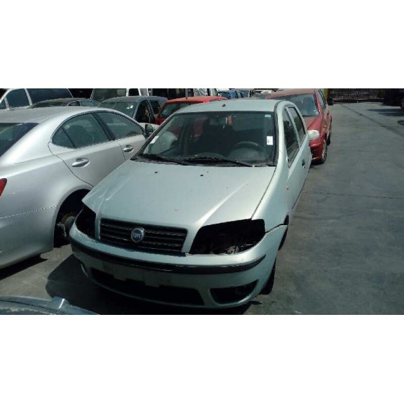 fiat punto berlina (188) del año 2004