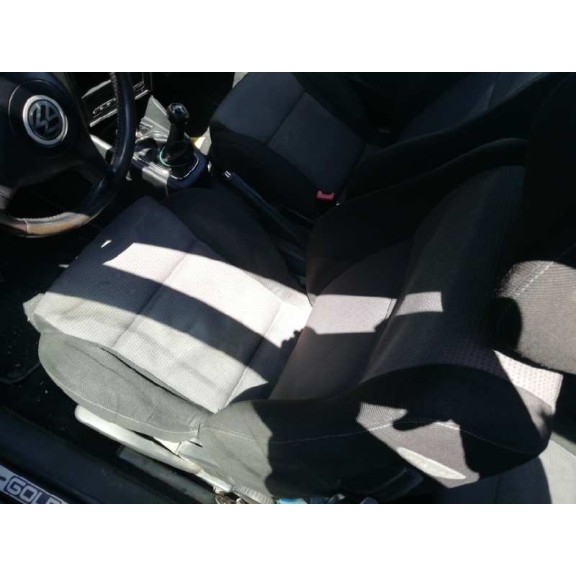 volkswagen golf iv berlina (1j1) del año 2002