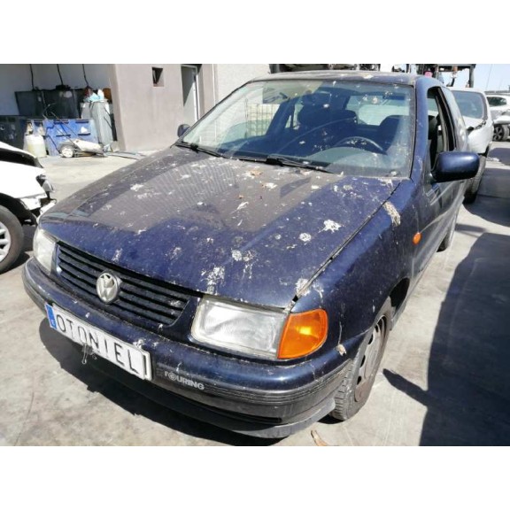 volkswagen polo berlina (6n1) del año 1998