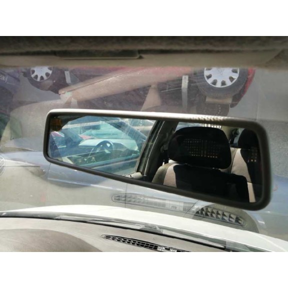 volkswagen golf iv berlina (1j1) del año 2002