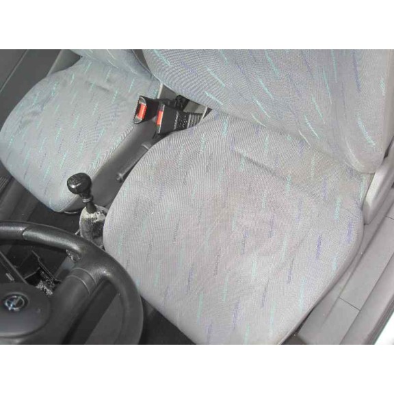 opel corsa b del año 1994