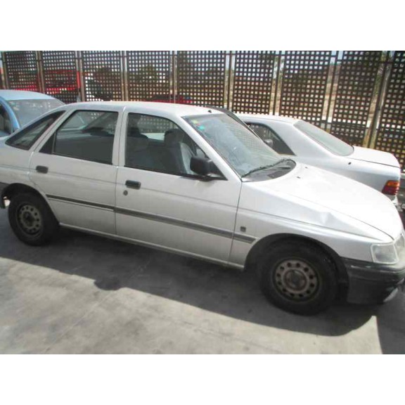 ford escort berlina del año 1991