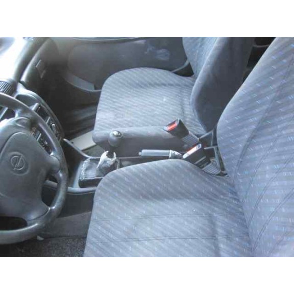 opel astra f berlina del año 1996