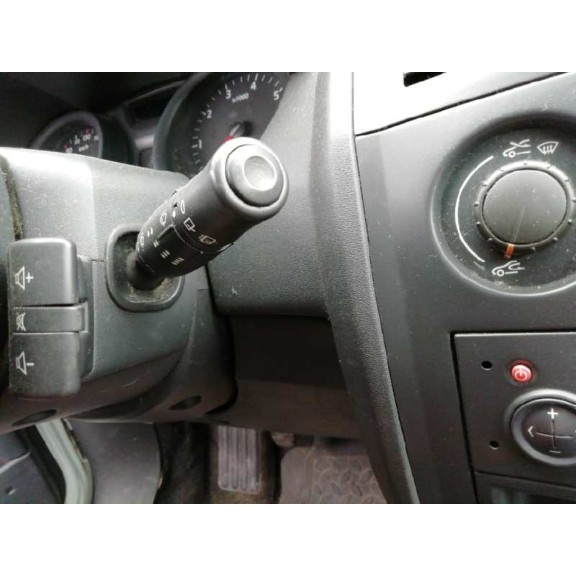 renault megane ii berlina 5p del año 2004