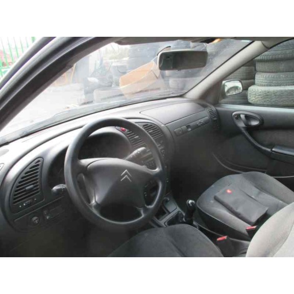 citroën xsara berlina del año 2002