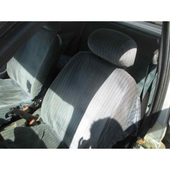 ford escort berlina del año 1991