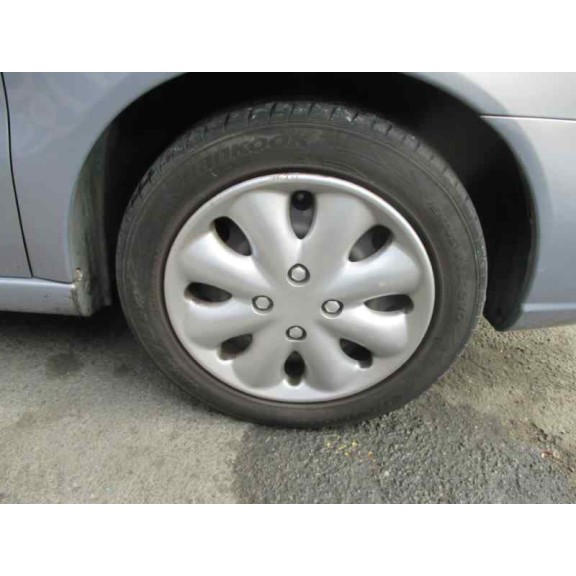 citroën xsara berlina del año 2002