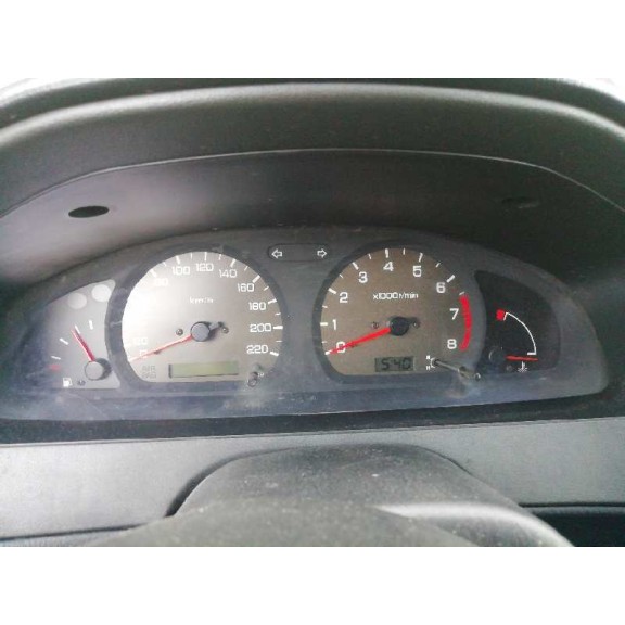 nissan almera (n15) del año 1999