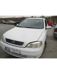 opel astra g berlina del año 2001