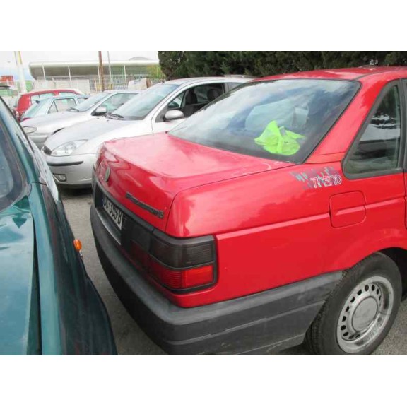 volkswagen passat berlina (312) del año 1993