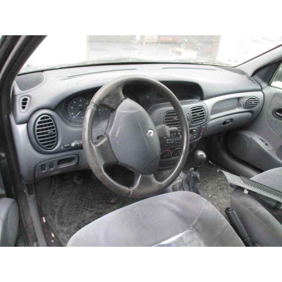 renault megane i classic (la0) del año 1999