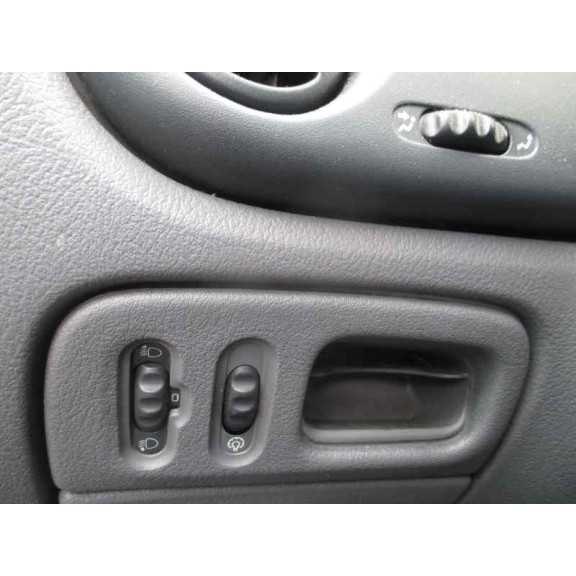 renault megane i classic (la0) del año 1999