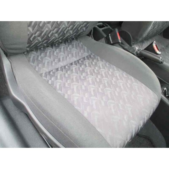 opel astra g berlina del año 2001