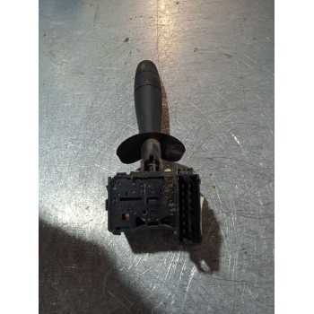 Recambio de mando limpia para opel vivaro 1.9 cdti cat (f9q-760 / l08) referencia OEM IAM 7700312985  