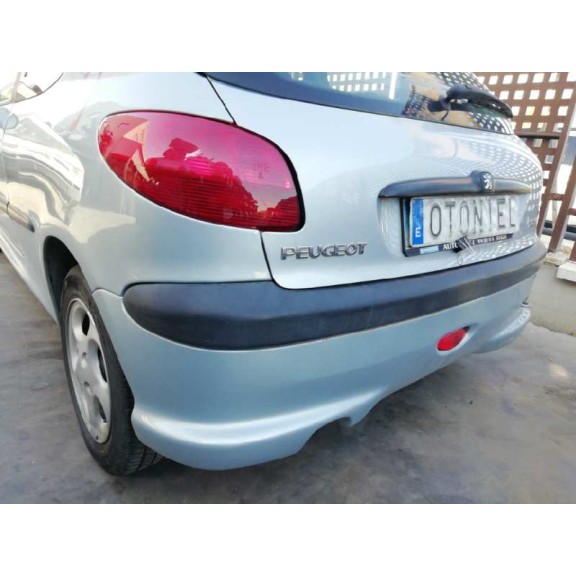 peugeot 206 berlina del año 2002