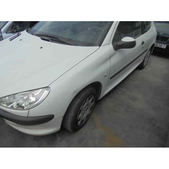 peugeot 206 berlina del año 2006