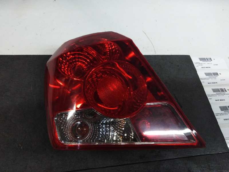 Recambio de piloto trasero izquierdo para daewoo kalos 1.2 se referencia OEM IAM   