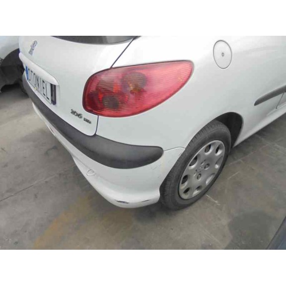 peugeot 206 berlina del año 2006