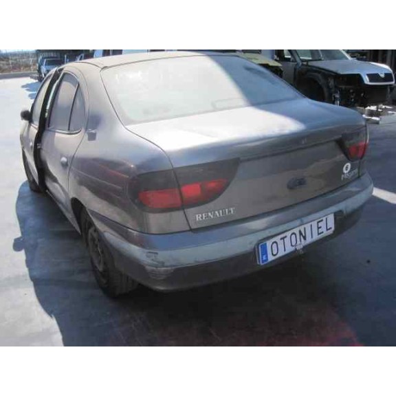 renault megane i berlina hatchback (ba0) del año 1997