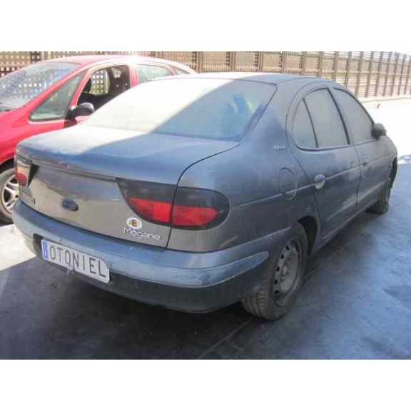 renault megane i berlina hatchback (ba0) del año 1997