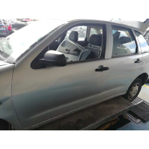 seat ibiza (6k1) del año 2001