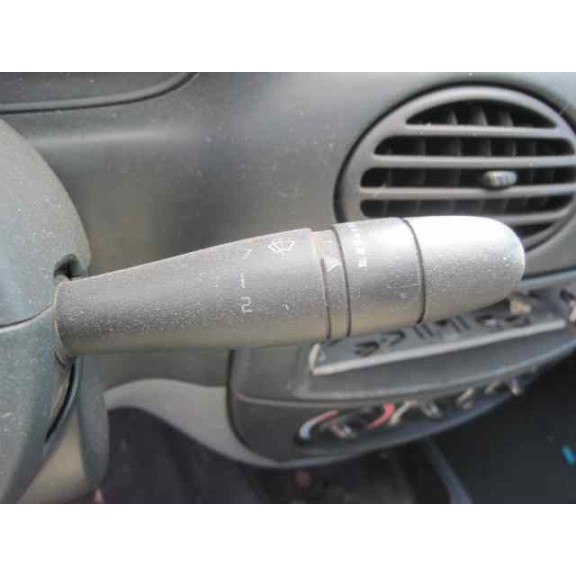 renault megane i berlina hatchback (ba0) del año 1997