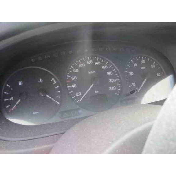 renault megane i berlina hatchback (ba0) del año 1997