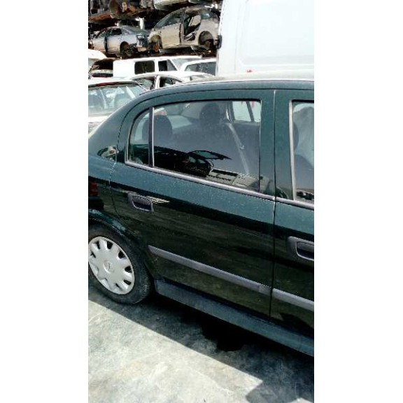 opel astra g berlina del año 1999