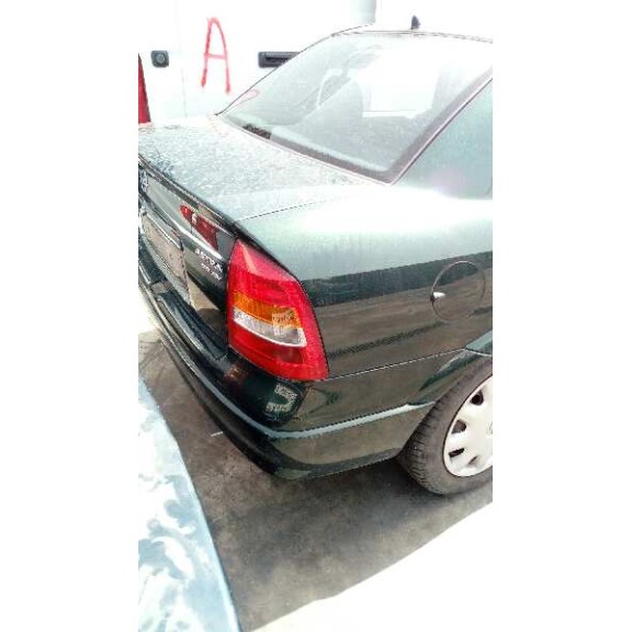 opel astra g berlina del año 1999