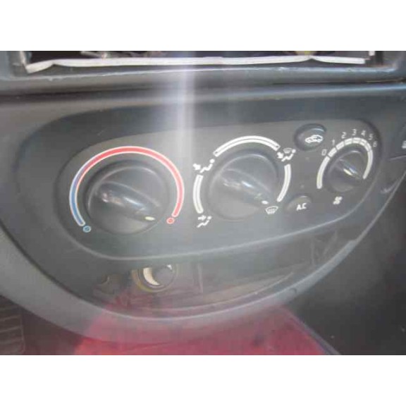 renault megane i berlina hatchback (ba0) del año 1997