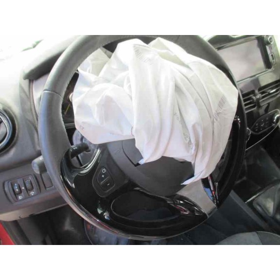 renault clio iv del año 2012