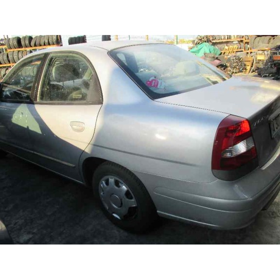 daewoo nubira berlina del año 1999