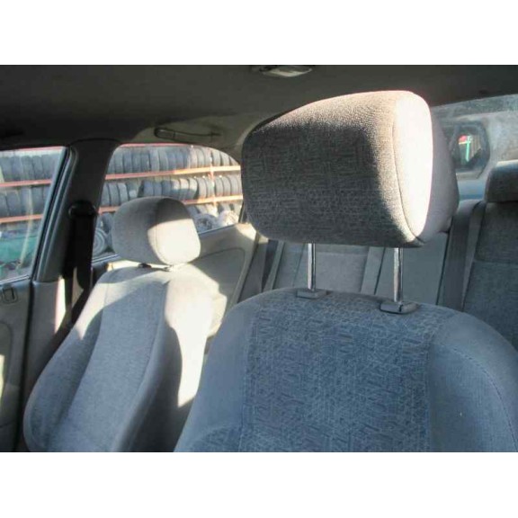 daewoo nubira berlina del año 1999