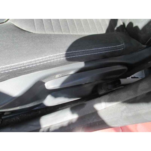 renault clio iv del año 2012