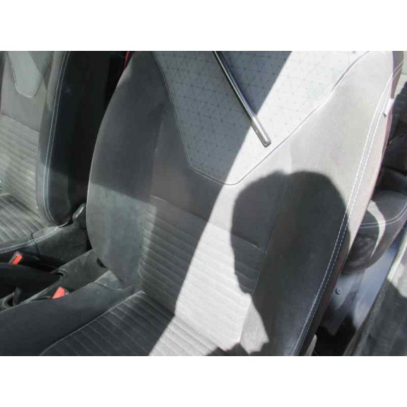 renault clio iv del año 2012