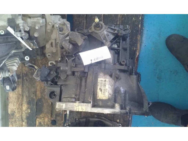 Recambio de caja cambios para nissan primera berlina (p12) line up referencia OEM IAM NDO101 187.584KM 6V