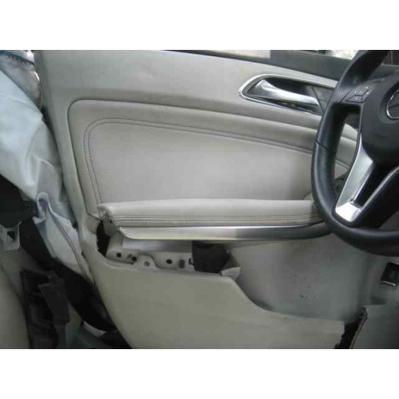 mercedes-benz clase cla (w117) del año 2014