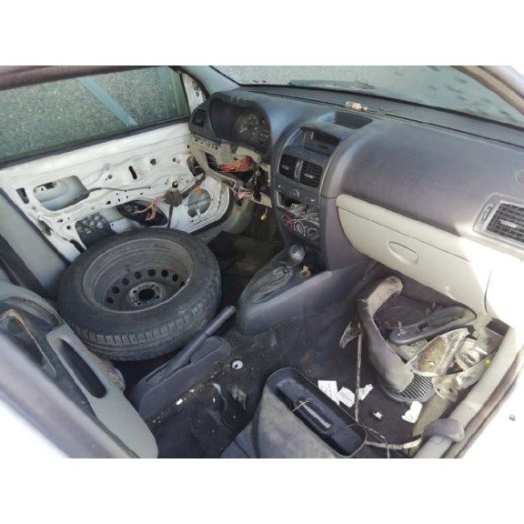 renault clio ii fase ii (b/cb0) del año 2002