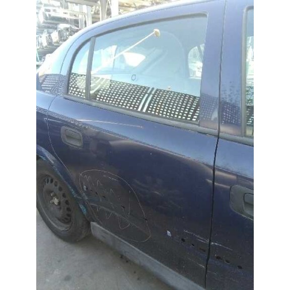 opel astra g berlina del año 1999