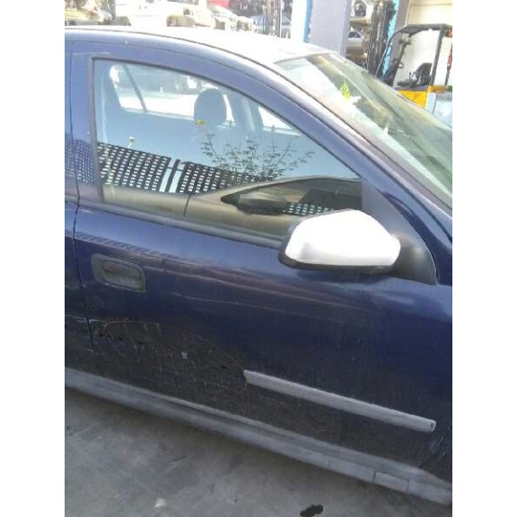 opel astra g berlina del año 1999