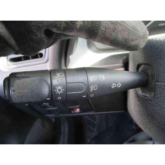 peugeot 306 berlina 3/4/5 puertas (s2) del año 1999