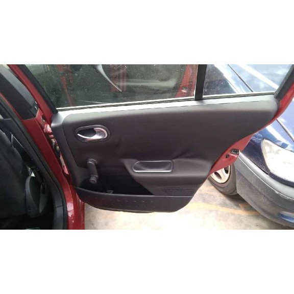 renault megane ii berlina 5p del año 2006